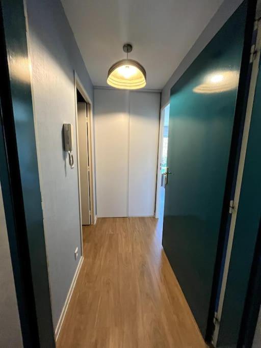 Appartement Hyper Centre Конкарно Екстер'єр фото